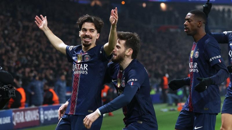 为什么捕手要搓揉新球表面的蜡