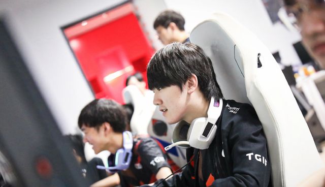 持稳定的得 持稳定的得