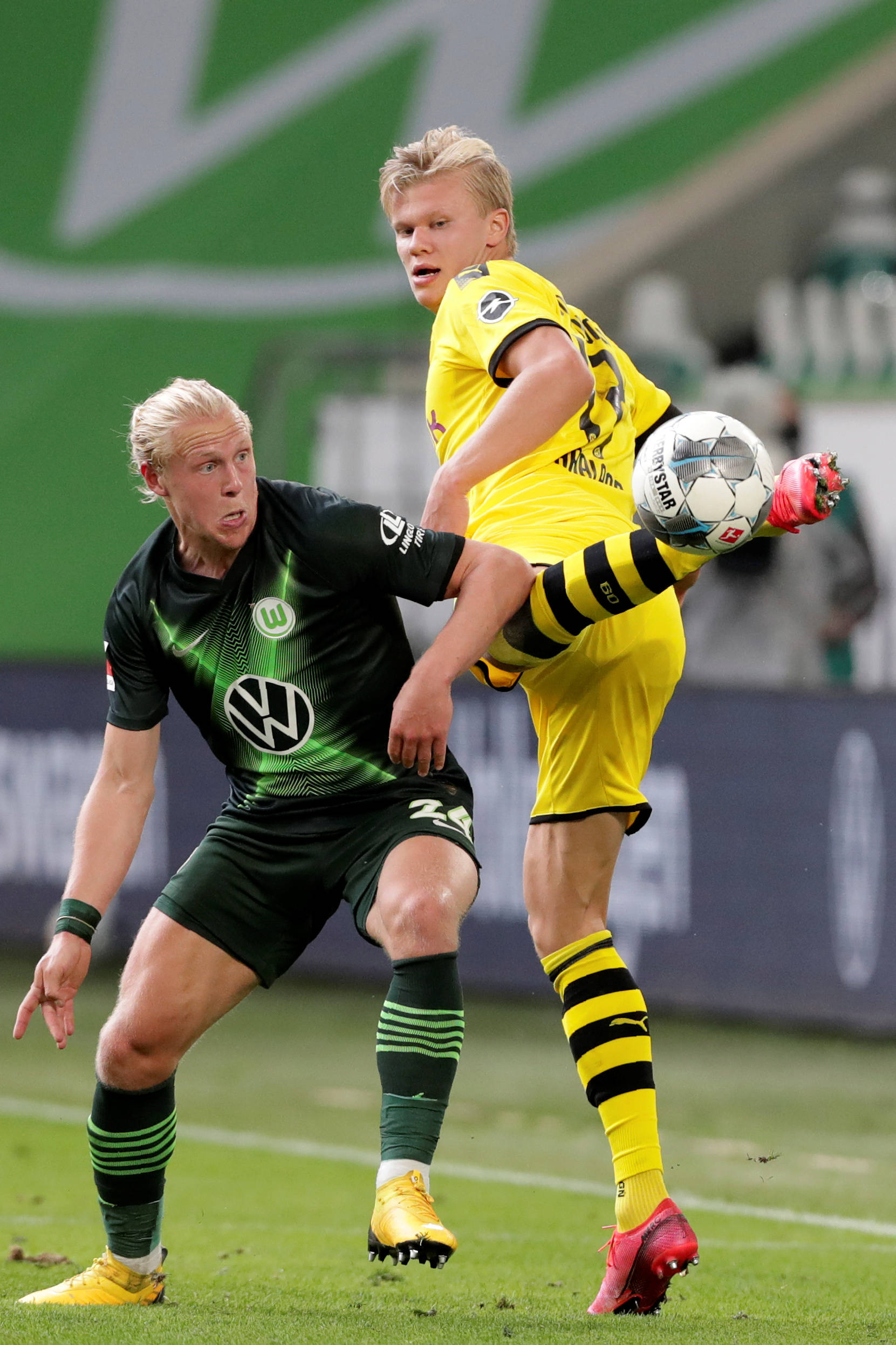 更展现了政 更展现了政